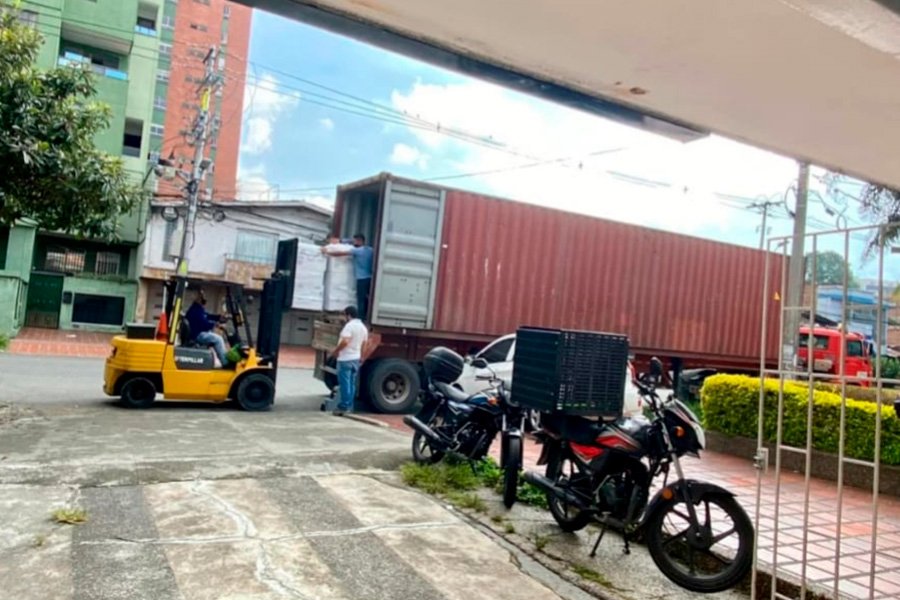 servicios de fotocopiadoras transporte de mercadería